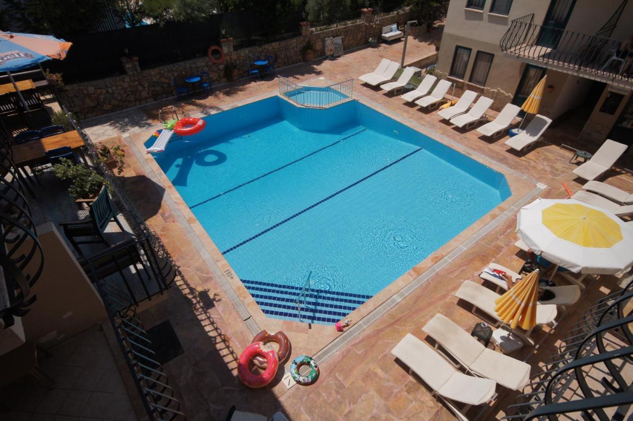 Poppy Apartments フェティエ エクステリア 写真